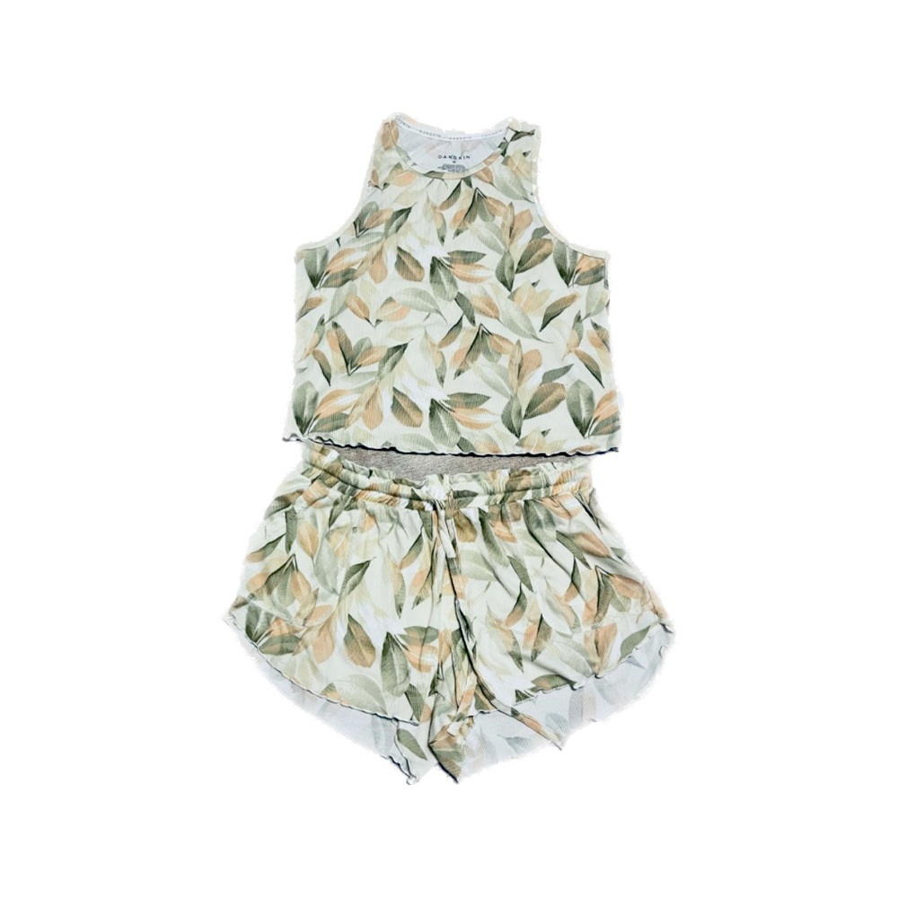 Danskin PJ Set- Crop Muscle Tee and Short Shorts w Nature Print